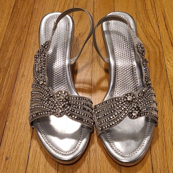 Wedding slippers/sandals - Picture 1 of 7